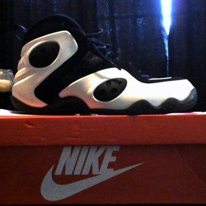 Glow in the Dark Zoom Rookies